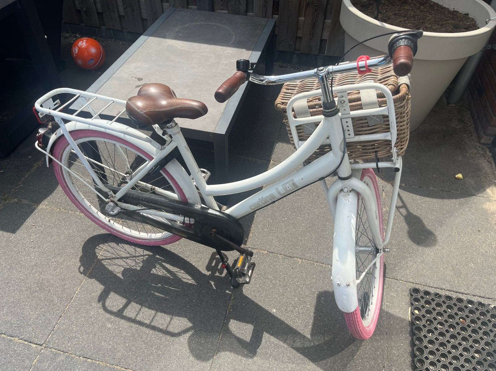 Cortina L4 meisjesfiets 7-10 jaar met versnellingen, Fietsen en Brommers, Fietsen | Meisjes, Ophalen, Terugtraprem, Versnellingen