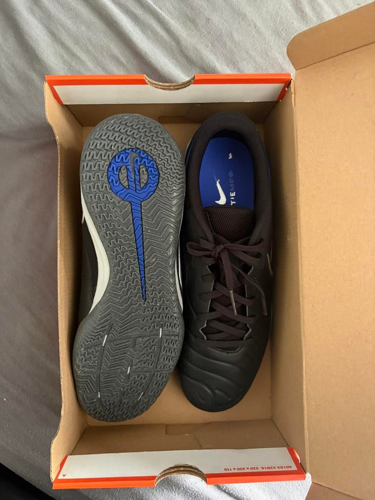 Zaal voetbalschoenen, Ophalen of Verzenden, Zo goed als nieuw, Overige typen, Overige merken
