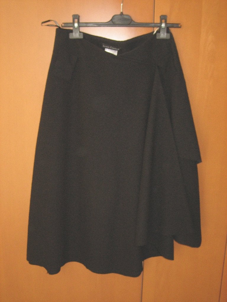 Exclusief zwart a-symmetrisch rokje LUISA CERANO 38 snazzeys, Maat 38/40 (M), Zwart, Nieuw, Ophalen of Verzenden