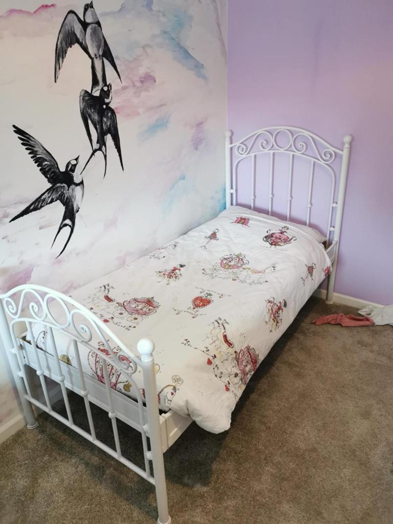 Gietijzeren peuterbed 70x140 cm met matras, Ophalen, Gebruikt, 70 tot 85 cm, 140 tot 160 cm