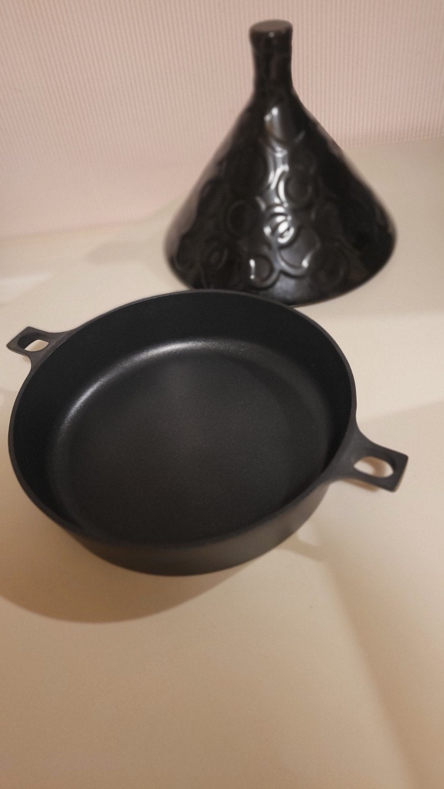 IKEA VARDAGEN Tajine - Gietijzeren Pan met Deksel, Ophalen, Zo goed als nieuw, Gietijzer