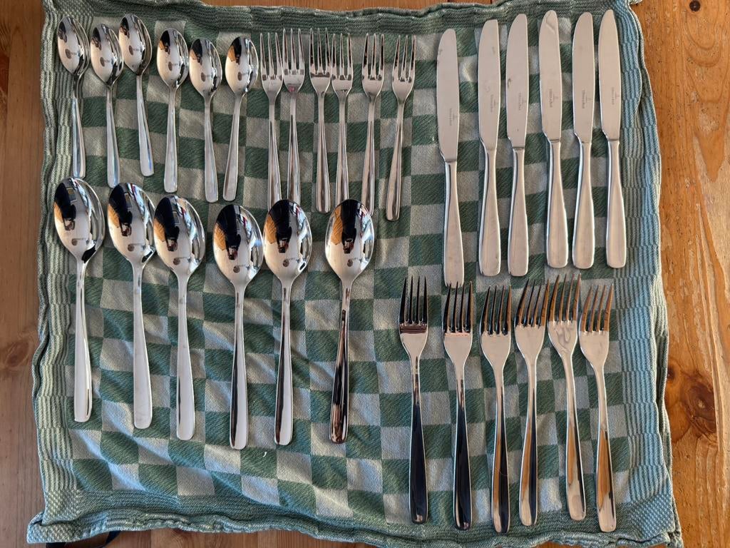 Villeroy & Boch Liam Bestekset - 30 - delig compleet, Huis en Inrichting, Keuken | Bestek, Gebruikt, Vb, Verzenden, .