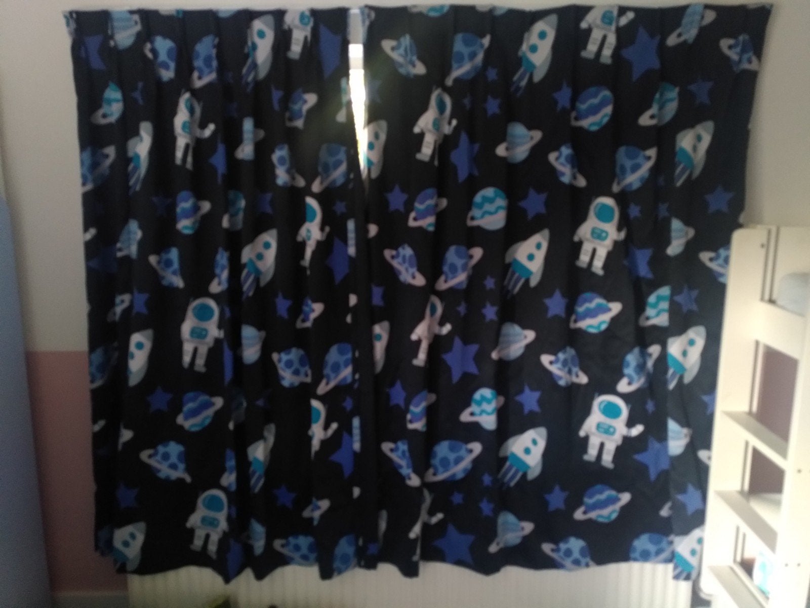 Verduisterende gordijnen met ruimteprint voor kinderkamer, 178 cm, 200 cm, Verduisterend, Ophalen of Verzenden