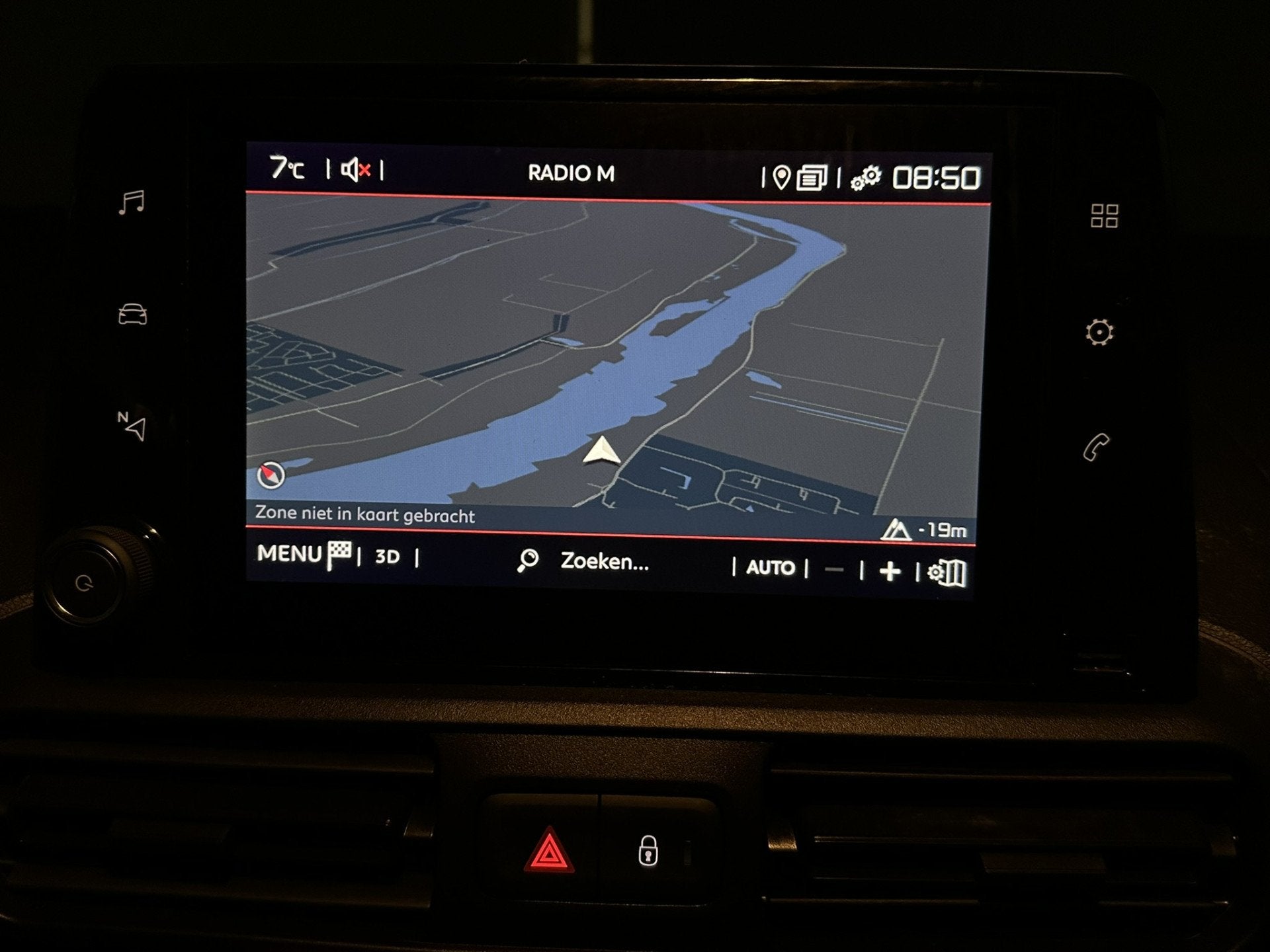 Citroën Berlingo 1.2 PureTech 131pk Automaat *Benzine* L1H1, Gebruikt, 1199 cc, Citroën, Wit