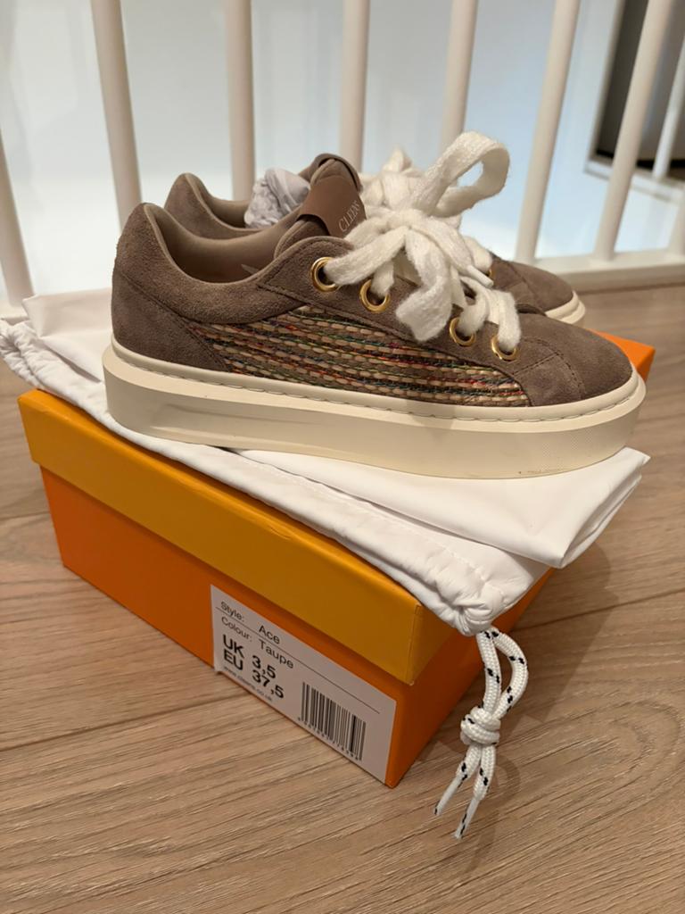 Cleens sneakers maat 37,5(vallen als 38), Ophalen of Verzenden, Zo goed als nieuw, Sneakers of Gympen