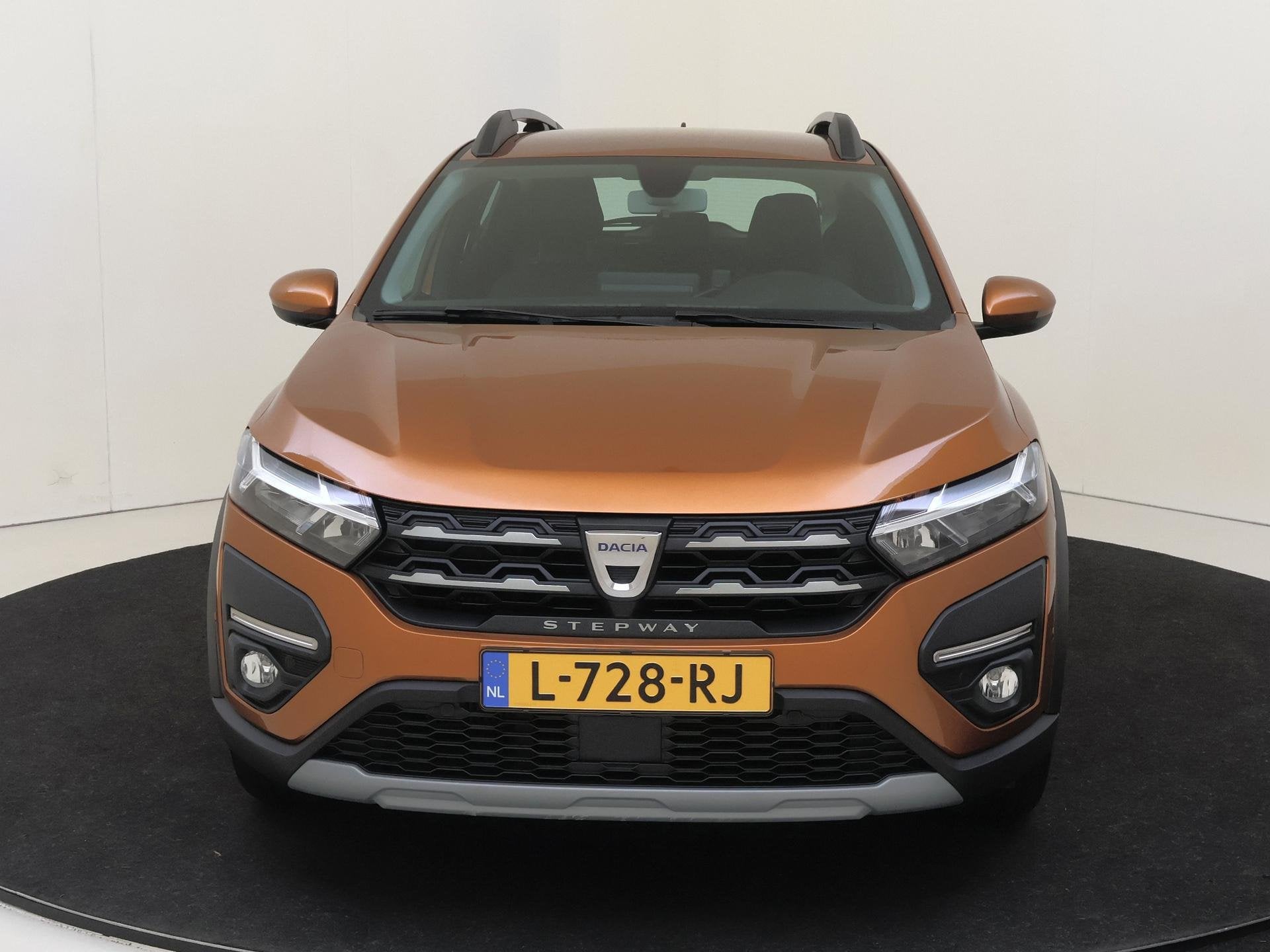 Dacia Sandero Stepway 1.0 TCe 100 Bi-Fuel Comfort | Parkeers, Voorwielaandrijving, Euro 6, Overige kleuren, 610 kg