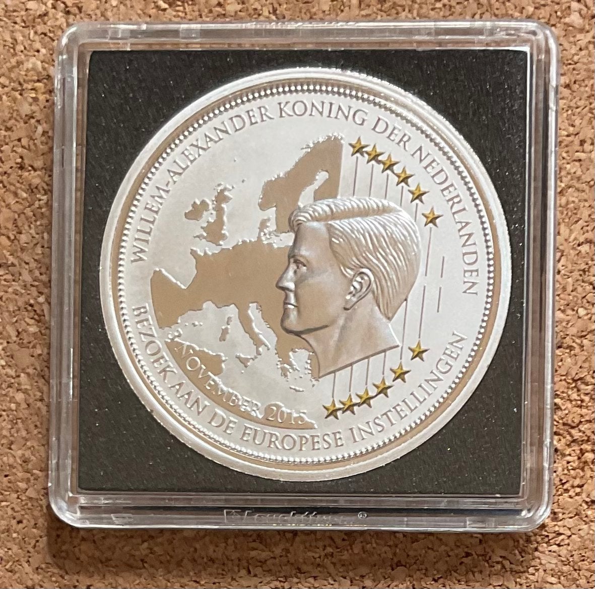 Penning Willem Alexander Bezoek  Europese Instellingen 2015, Postzegels en Munten, Penningen en Medailles, Ophalen of Verzenden