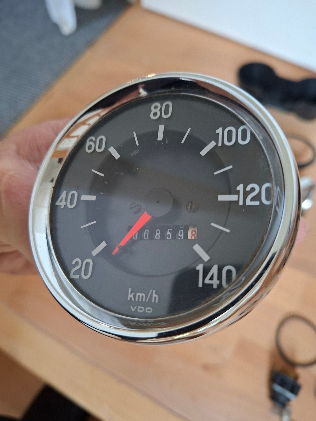 Kreidler VDO origi 140km teller 581km op de klok. Zeer mooi!, Fietsen en Brommers, Brommeronderdelen | Kreidler, Ophalen of Verzenden
