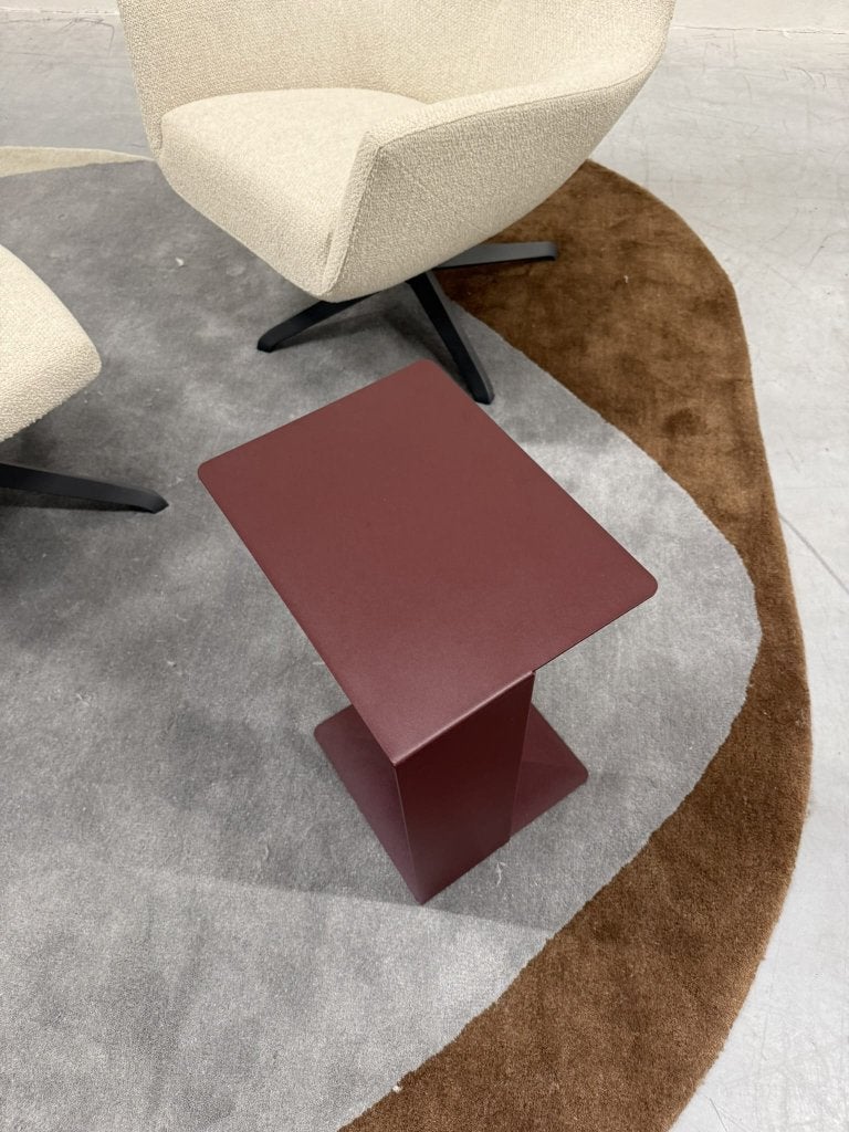 Nieuw Gelderland Ori bijzettafel wit design tafel, 45 tot 60 cm, Minder dan 55 cm, Metaal of Aluminium, Nieuw