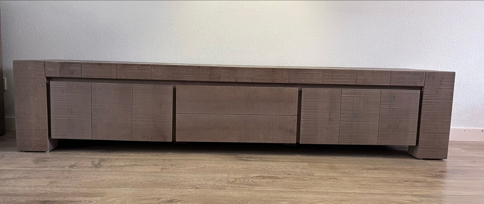 Laag houten dressoir voor tv van Eijerkamp, Huis en Inrichting, Ophalen, Gebruikt, 200 cm of meer, Minder dan 100 cm
