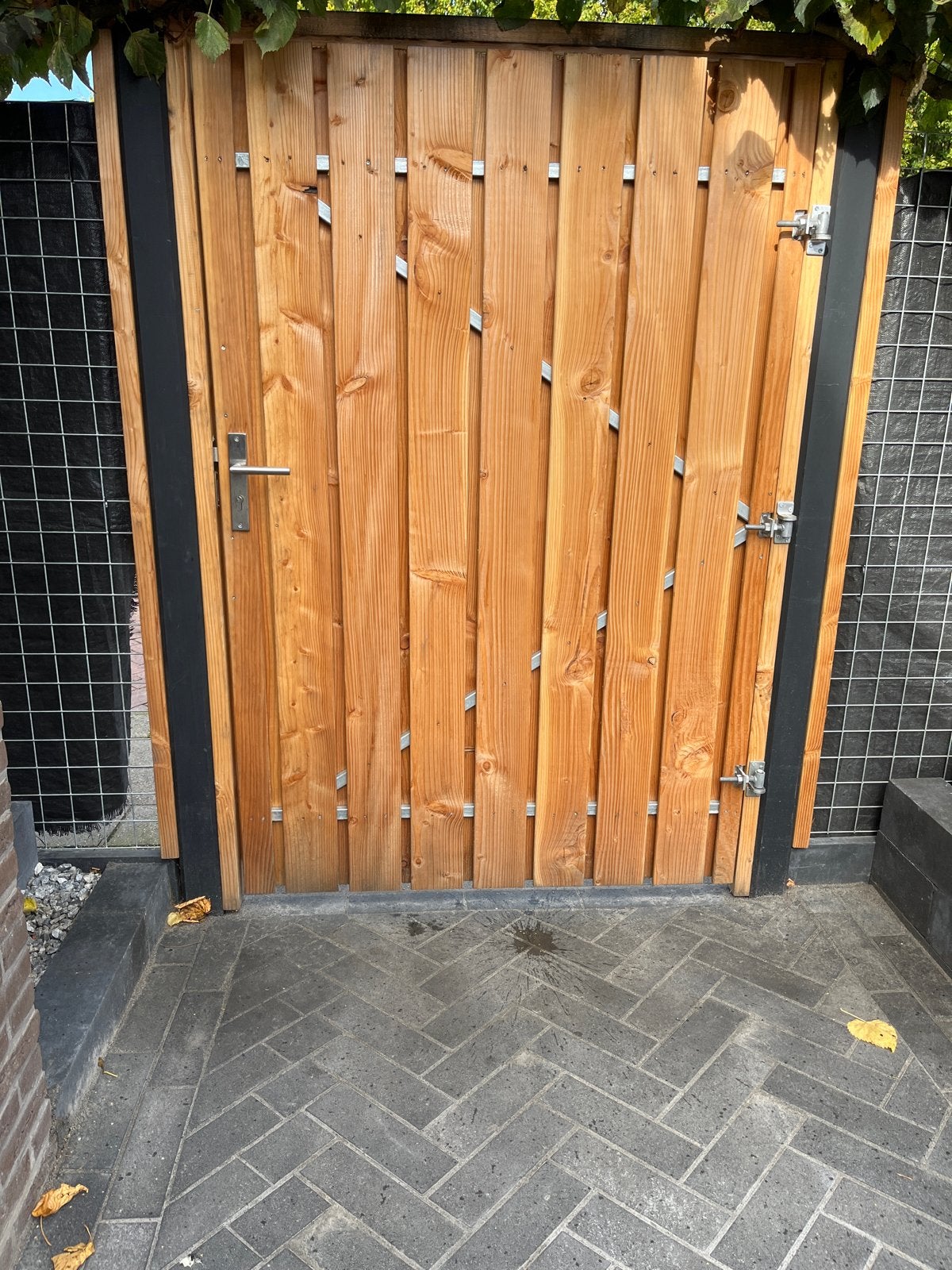 Houten tuinpoort 1.95m hoog x 1.30m breed, Tuin en Terras, Met poort, Ophalen of Verzenden, Zo goed als nieuw, Tuinhek