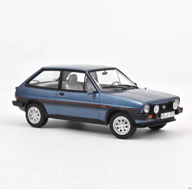Ford Fiesta XR2 1981 Blauw Modelauto 1/18 Norev Nieuw, Auto, Norev, Ophalen of Verzenden, Norev