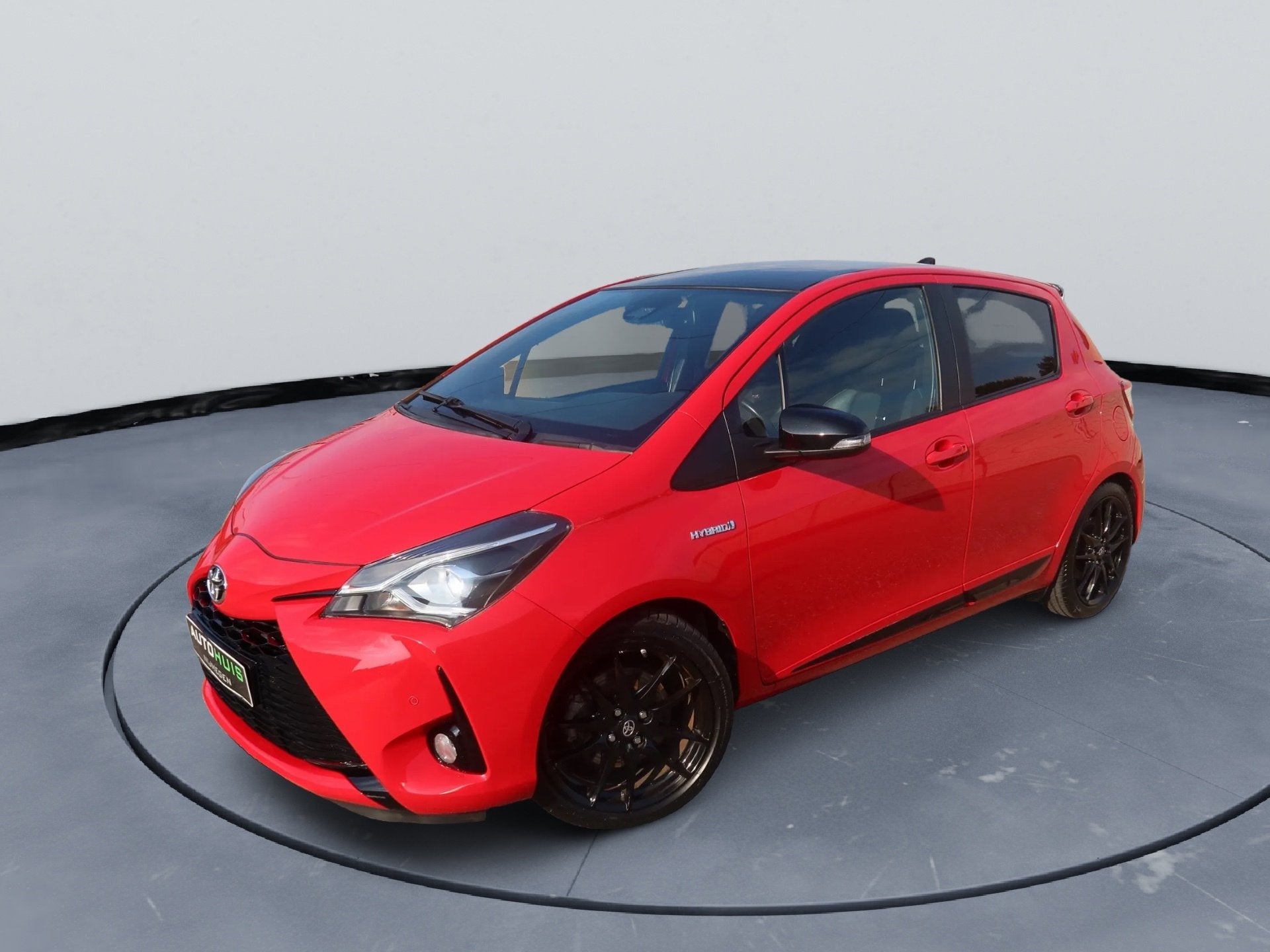 Toyota Yaris Toyota Yaris 1.5 Hybrid GR Sport Automaat 2019, Auto's, Dealer onderhouden, 1497 cc, Gebruikt, Zwart