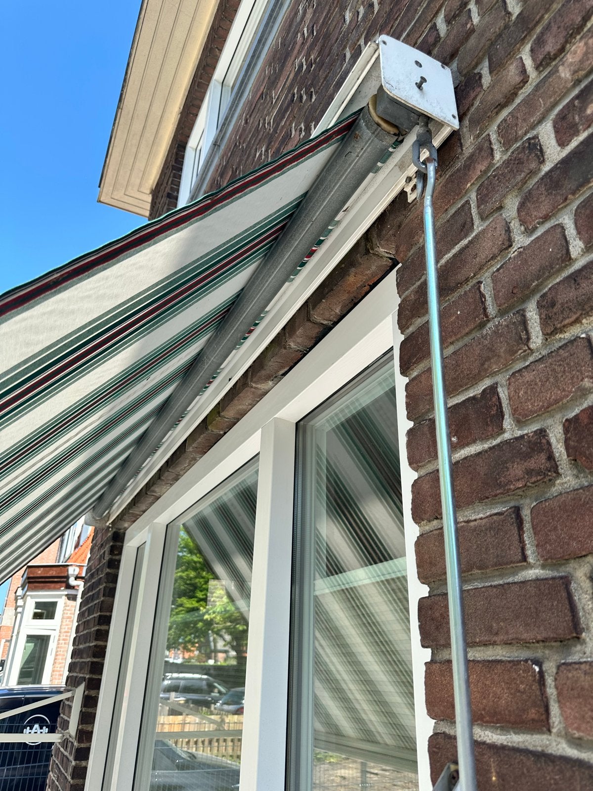 Handbediend uitvalscherm wit, groen, rood gestreept, Tuin en Terras, Ophalen, Gebruikt, Uitvalscherm