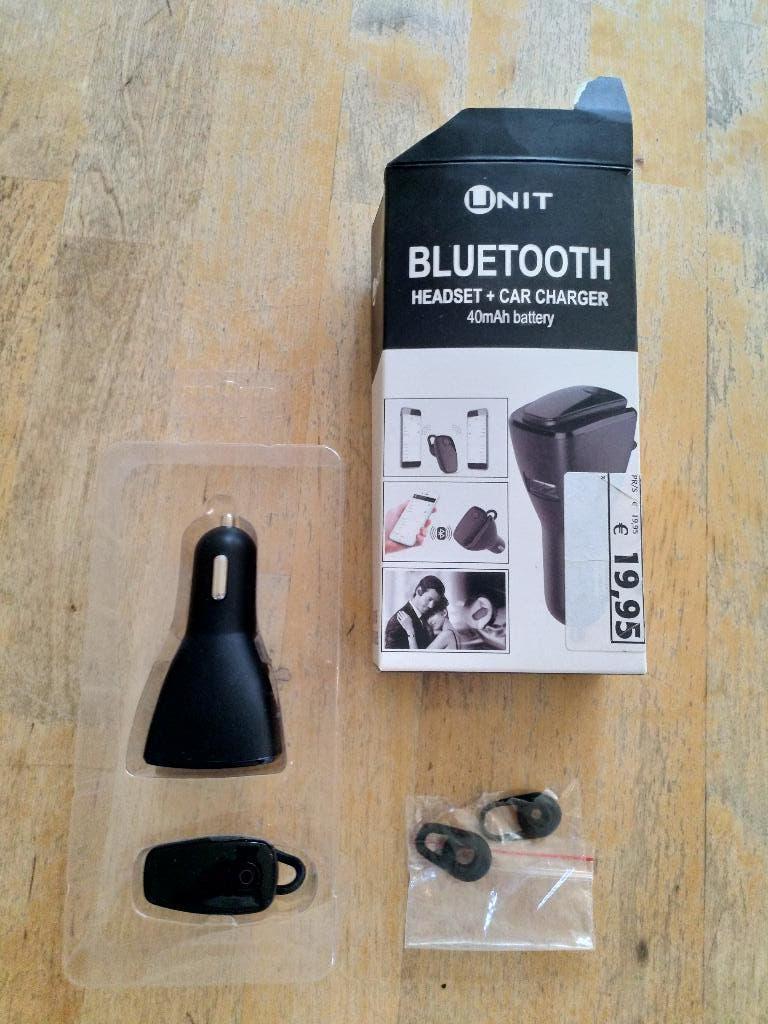 Bluetooth headset + car charger, Ophalen of Verzenden
