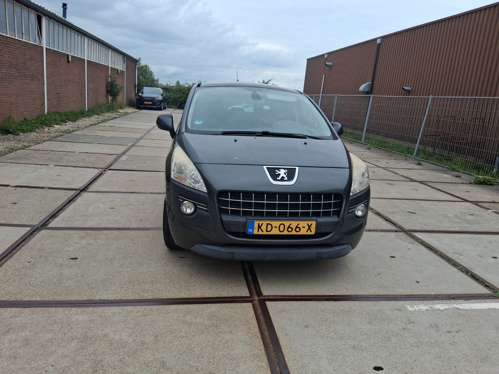 Peugeot 3008 1.6 THP AUT 2010 Grijs, Auto's, Peugeot, Particulier, Benzine, C, MPV, Automaat, Geïmporteerd, Zilver of Grijs, Voorwielaandrijving