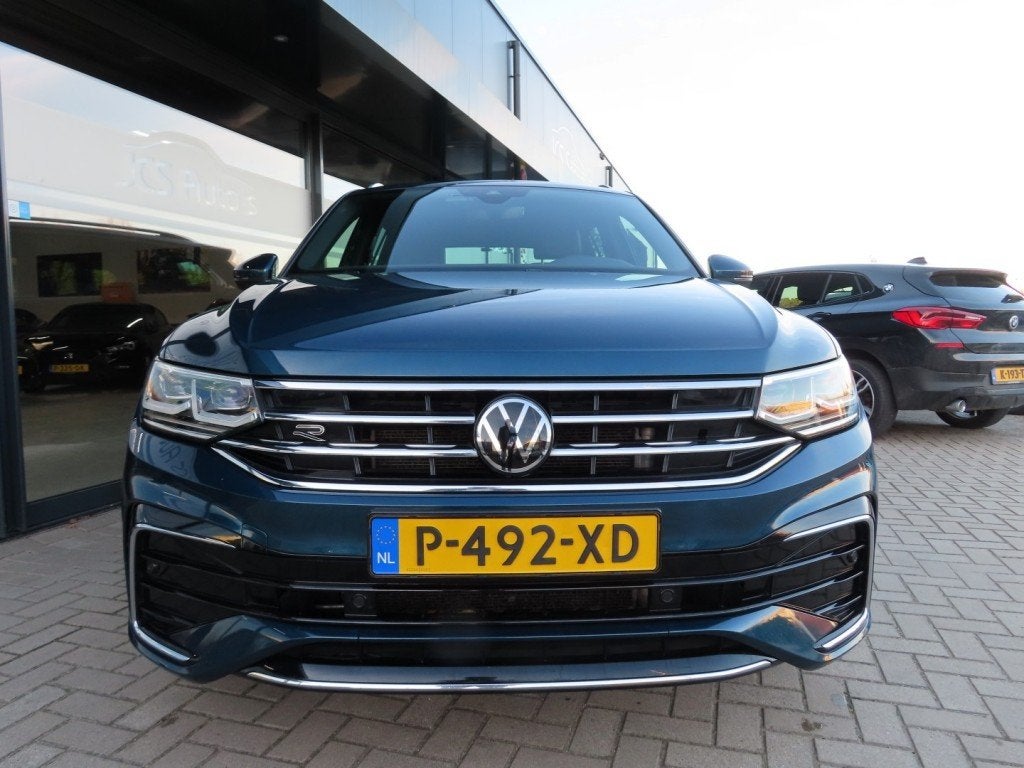 Volkswagen TIGUAN 1.4 TSI eHybrid R-Line Business+ Pano Trek, Auto's, Blauw, Hybride Elektrisch/Benzine, Electronic Stability Program (ESP)