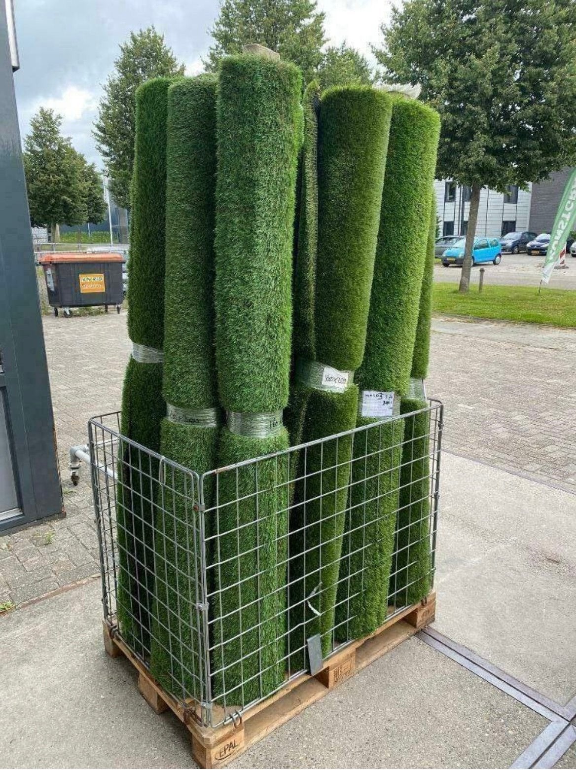 Kunstgras 5 euro per m2 - 4 meter breed OP=OP Coupons, Ophalen, Nieuw, Kunstgras