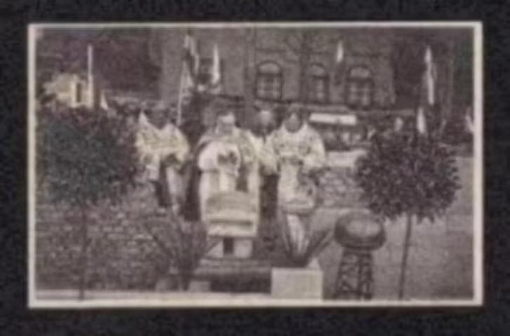 Foto Religie Onbekend Eerste Steenlegging Pastoor Kapel, Foto, Ophalen of Verzenden, Zo goed als nieuw, 1940 tot 1960