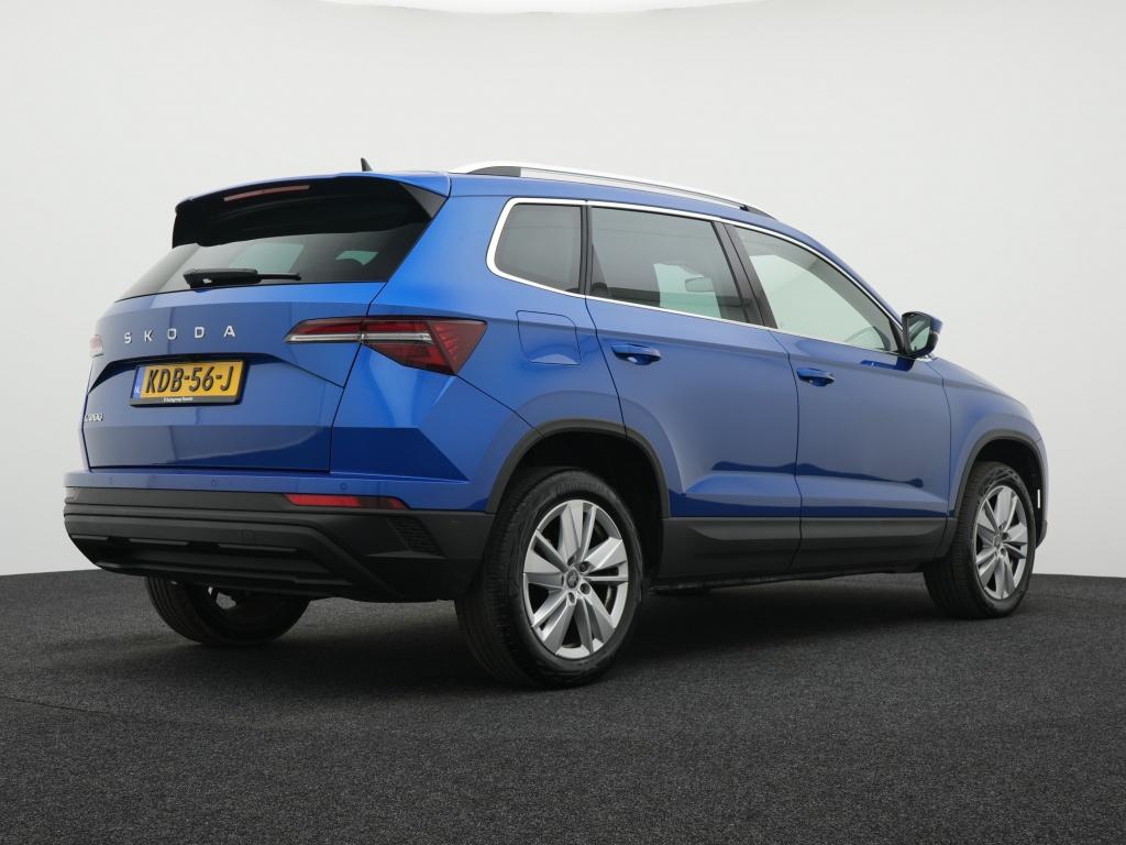 Skoda Karoq 1.5 TSI ACT Business Edition - Private lease 659, Stof, 4 cilinders, Blauw, 1317 kg