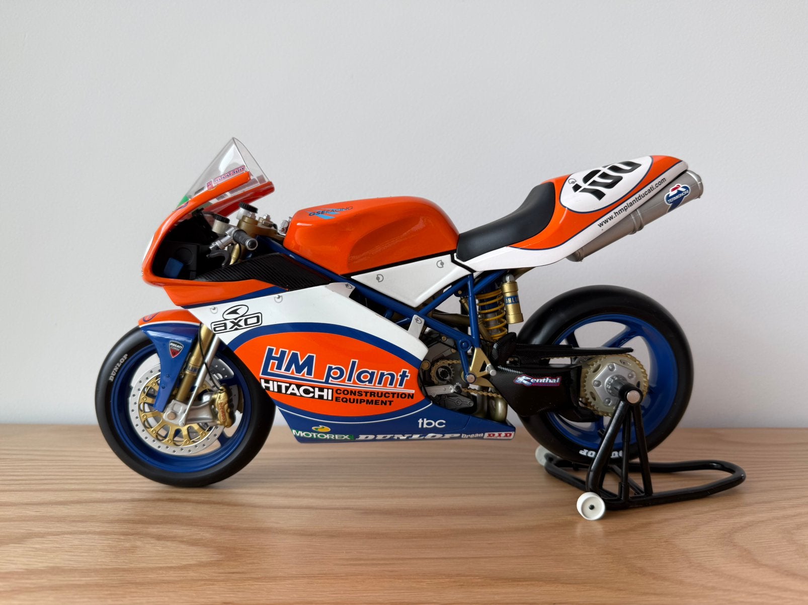 Minichamps 1:6 Ducati Neil Hodgson 2002, Ophalen, Zo goed als nieuw, Motor