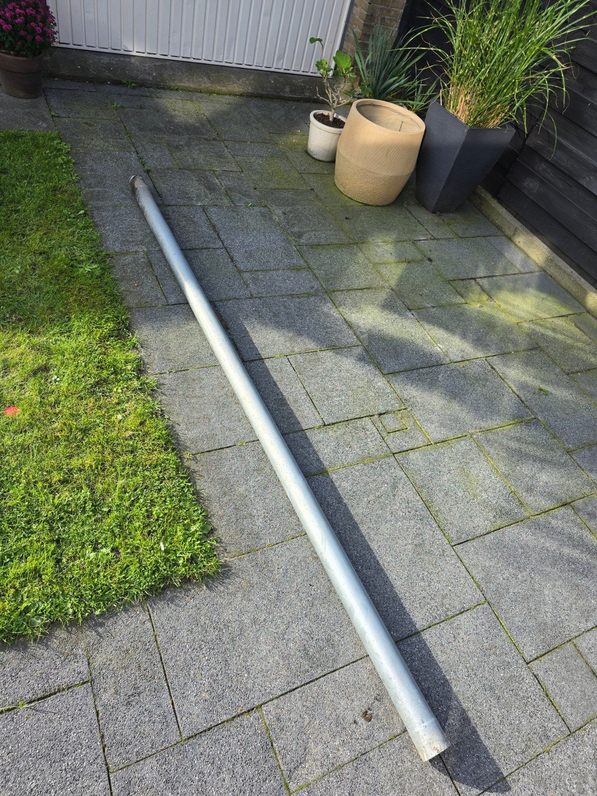 Metalen regenpijp – 285 cm lang, Ophalen, Gebruikt, 80 mm of meer