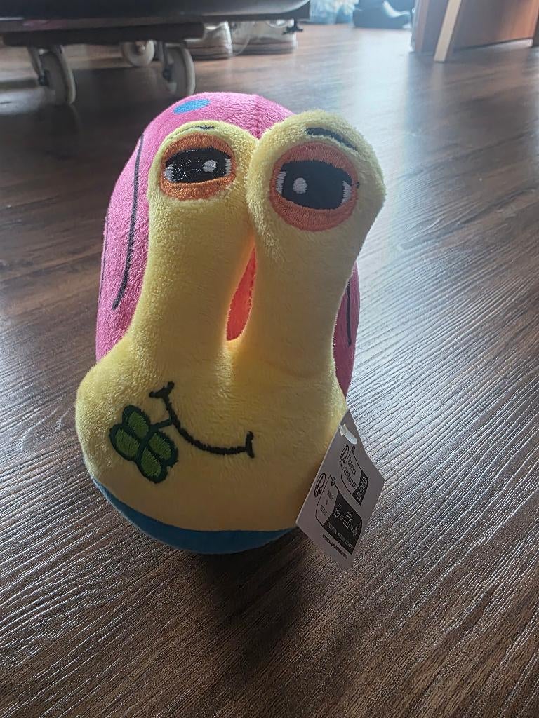 Knuffelslak met klavertje vier (nieuw!), Kinderen en Baby's, Speelgoed | Knuffels en Pluche, Ophalen, Nieuw, Overige typen