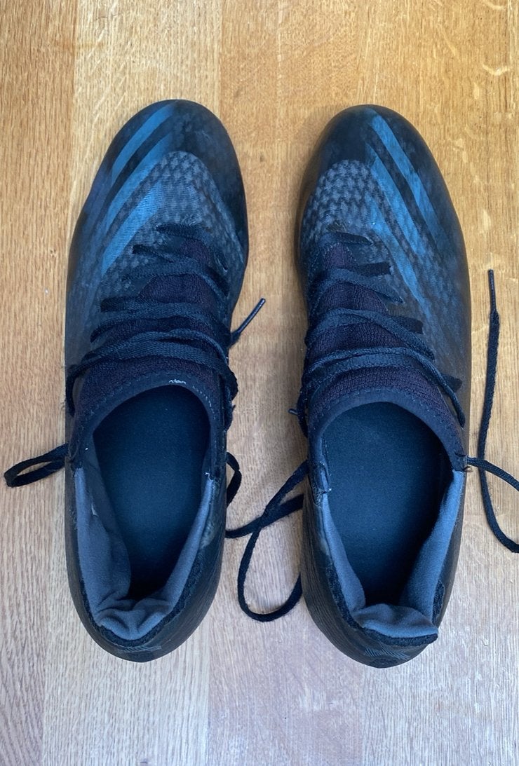 Voetbalschoenen heren., Maat XS of kleiner, Ophalen, Zo goed als nieuw, Schoenen
