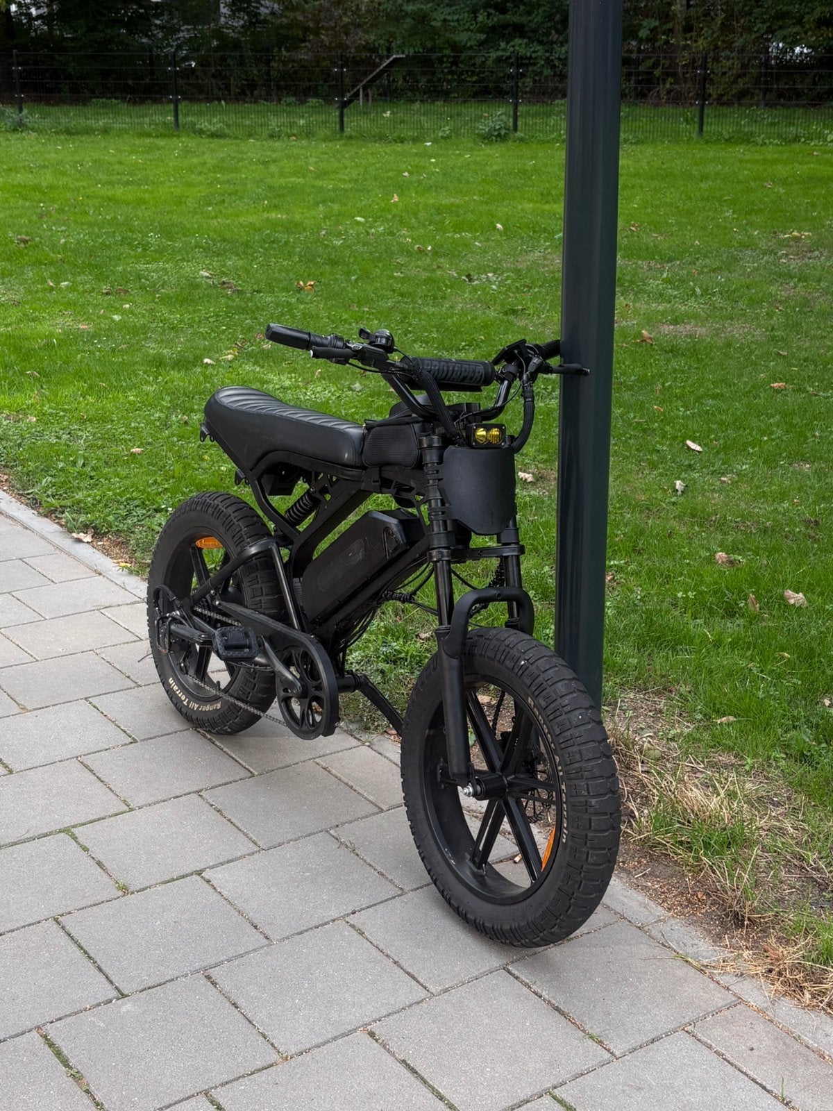 V20 pro (2026 edition) Te ruil voor gt2000, Fietsen en Brommers, Ophalen of Verzenden, Zo goed als nieuw, Overige typen