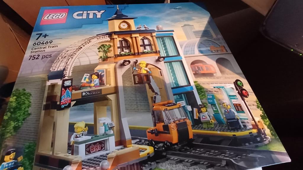 Lego City 60469 Centraal Station -NIEUW en ONGEOPEND-, Lego, Nieuw, Ophalen of Verzenden, Complete set