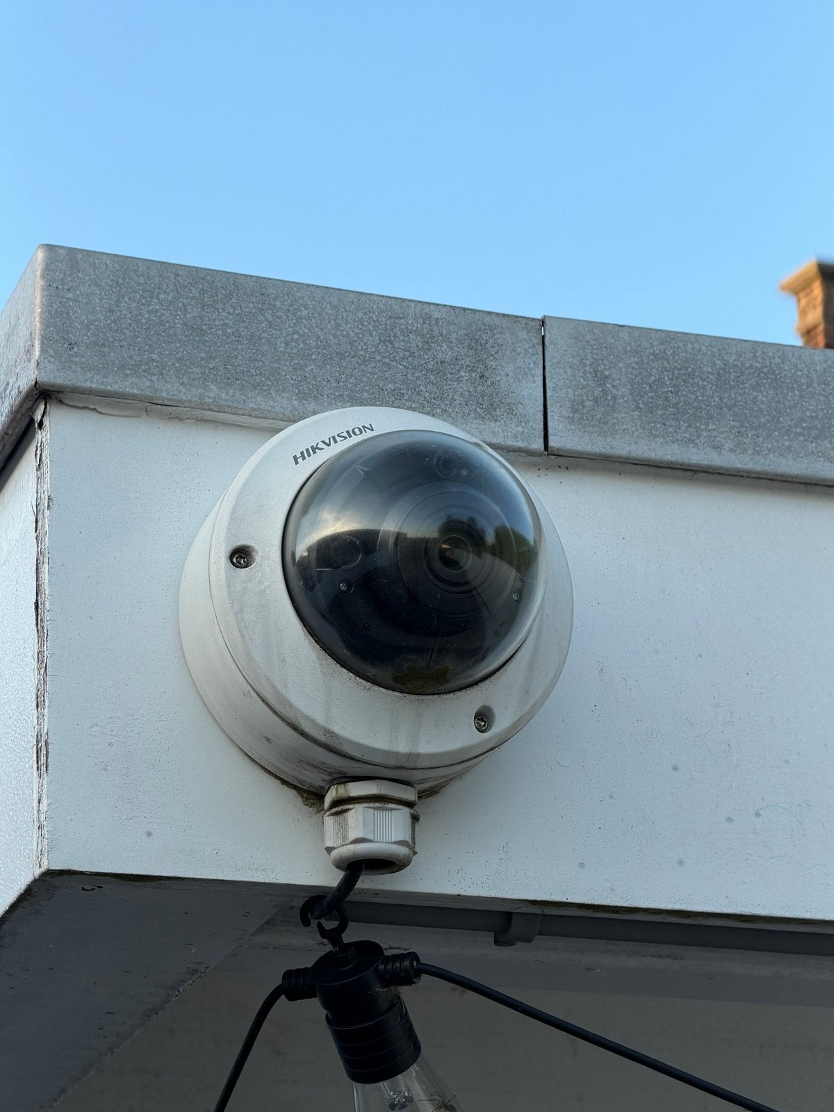 Beveiligingscamera's Hikvision en Samsung Dome Camera's, Ophalen, Gebruikt, Buitencamera