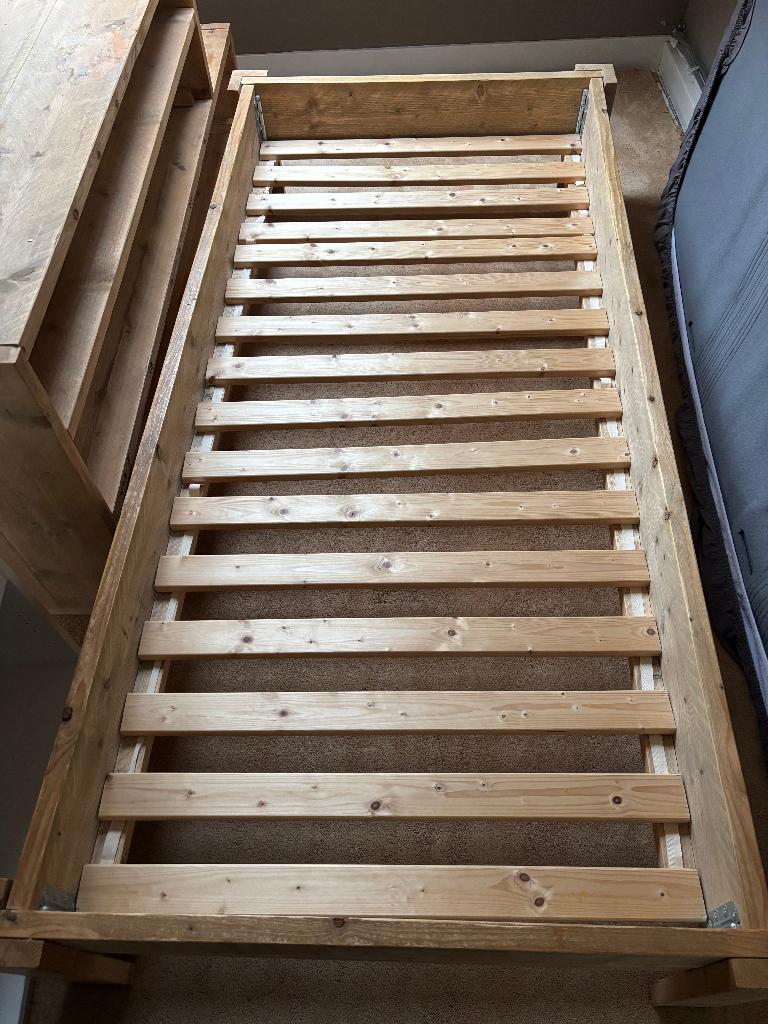 Bed 200 x 90, Ophalen, Gebruikt, 90 cm, Eenpersoons
