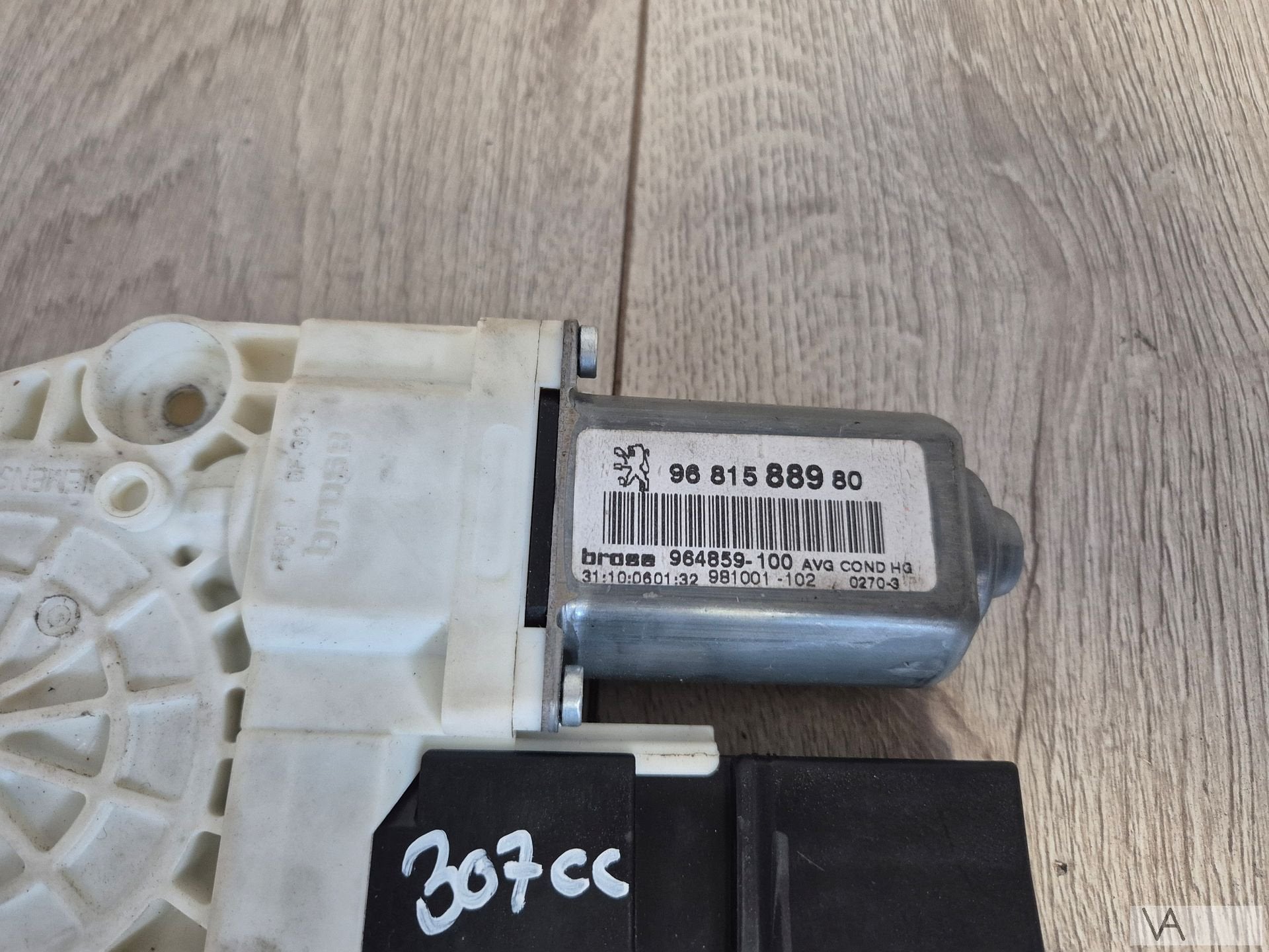 Raammotor links voor Peugeot 307cc 2006 - 2009 9681588980, Gebruikt, -, -, Ophalen of Verzenden