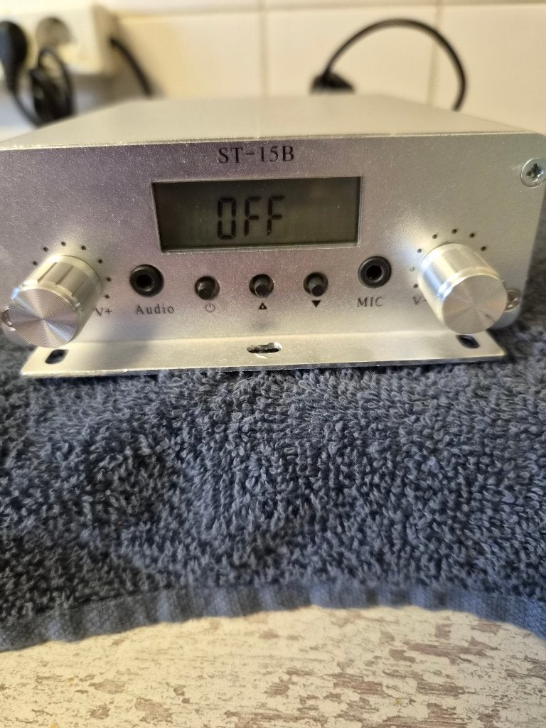 fm zender, Telecommunicatie, Ophalen of Verzenden, Gebruikt, Zender