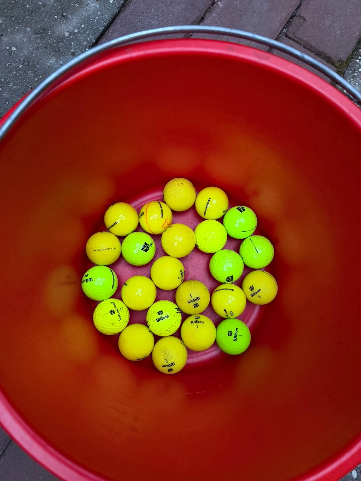 40 gele/groene Wilson (Staff) golfballen, Overige merken, Gebruikt, Bal(len), 6603EB