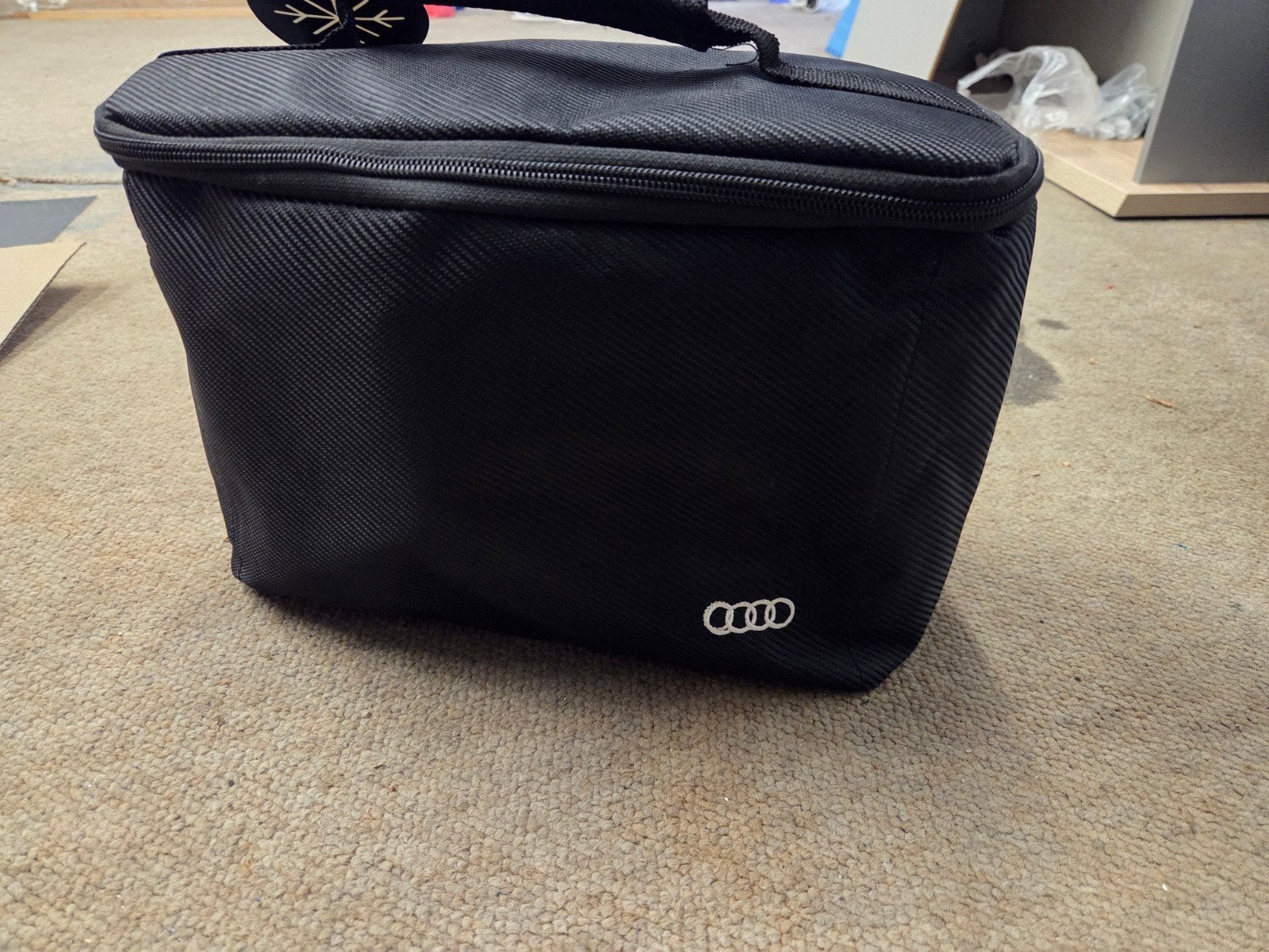 Nieuwe Audi Schoonmaakset - Alles nog dicht!, Ophalen of Verzenden