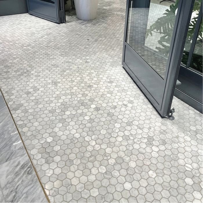 8 m² Hexagon Carrara Bianco marmer mozaïek 2,5 cm – nieuw, Doe-het-zelf en Verbouw, Keramiek, Nieuw, 20 tot 40 cm, 20 tot 40 cm