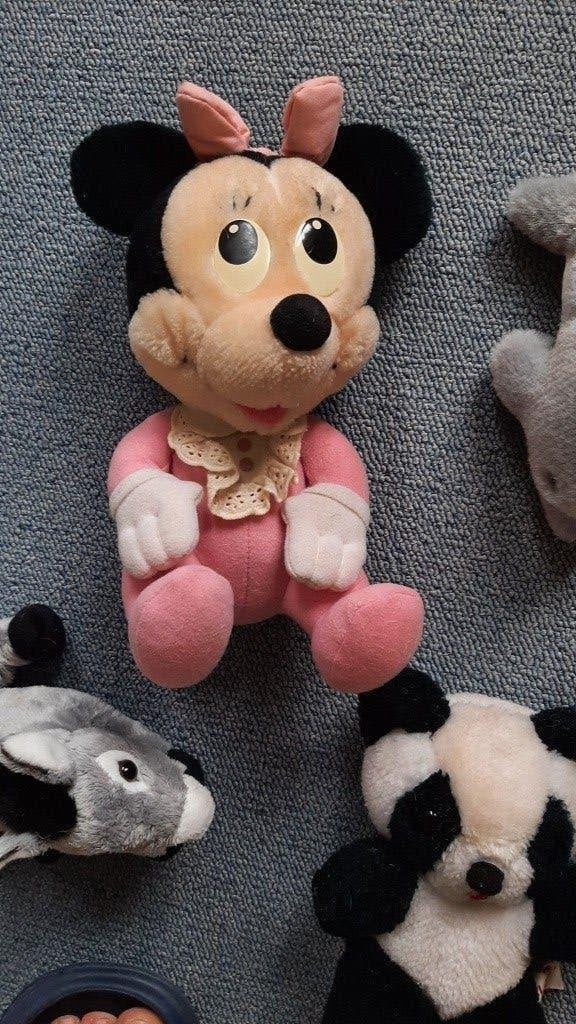 8 Knuffels / softtoys inclusief Mickey Mouse voor 14€, Ophalen of Verzenden, Zo goed als nieuw, Overige typen, Wasbaar