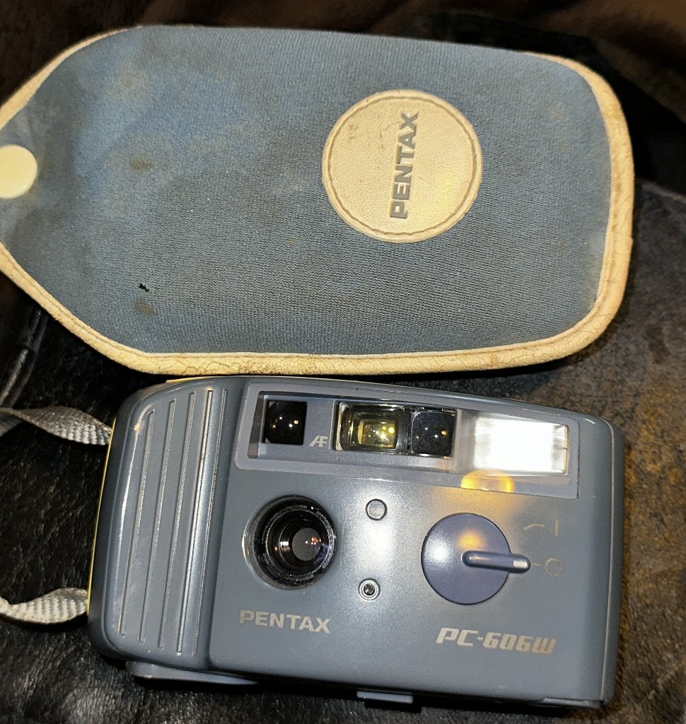 Pentax PC-606W Analoge Filmcamera | Weatherproof + Tasje, Ophalen, Zo goed als nieuw, Compact, Pentax