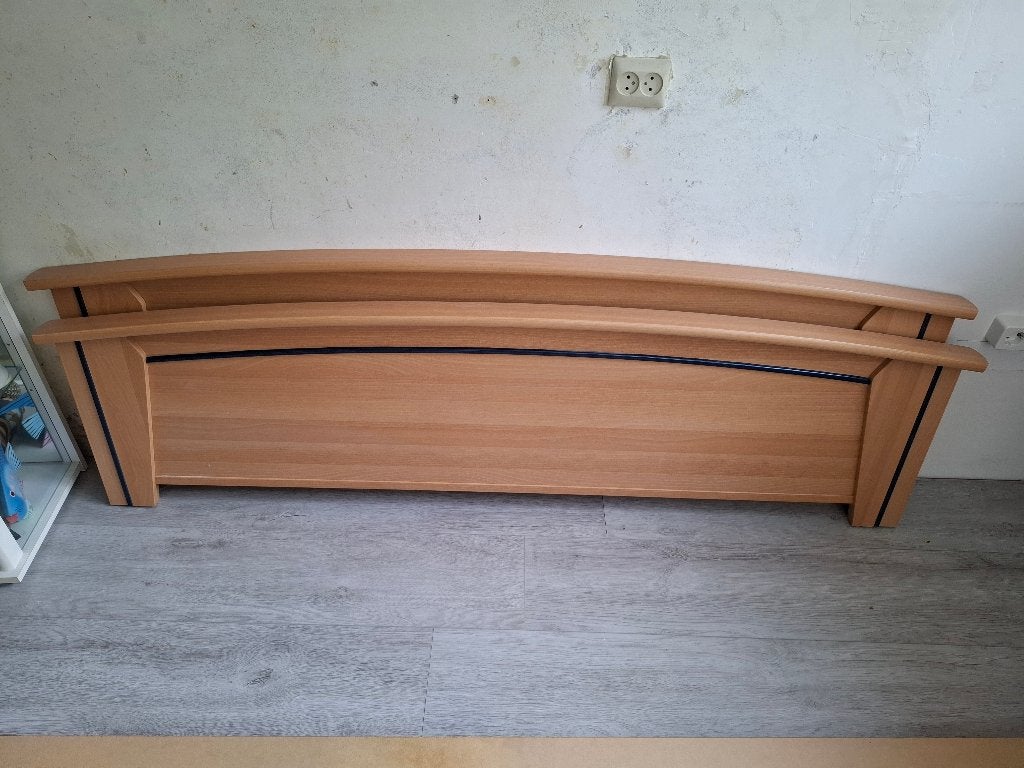 2 persoons-bed ombouw ledikant 180 x 200 zonder bodem, Huis en Inrichting, Ophalen, Gebruikt, Tweepersoons, 180 cm
