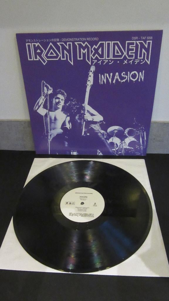 Iron Maiden - Invasion (LP), Ophalen of Verzenden, Zo goed als nieuw