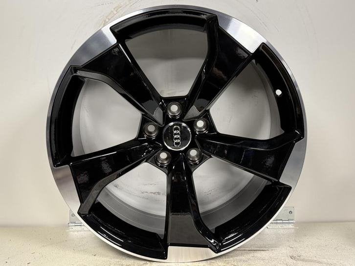 19 inch Audi A3 A4 A6 Q3 Q4 5x112 235/35/19 et45, 19 inch, Handelsnaam fabrikant, Velg(en), Nieuw