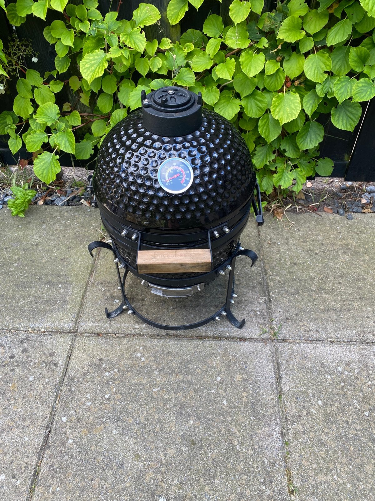 Buschbeck kamado BBQ zwart 60 cm, Tuin en Terras, Ophalen, Zo goed als nieuw