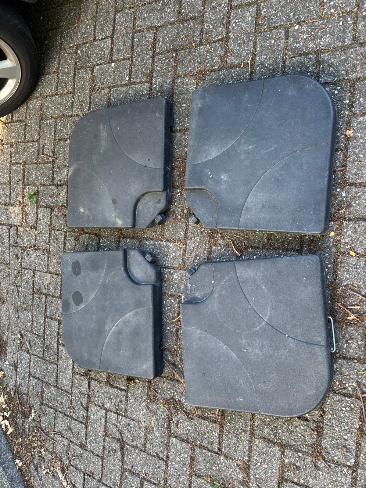 Parasol houders, Ophalen, Zo goed als nieuw, Zweefparasol