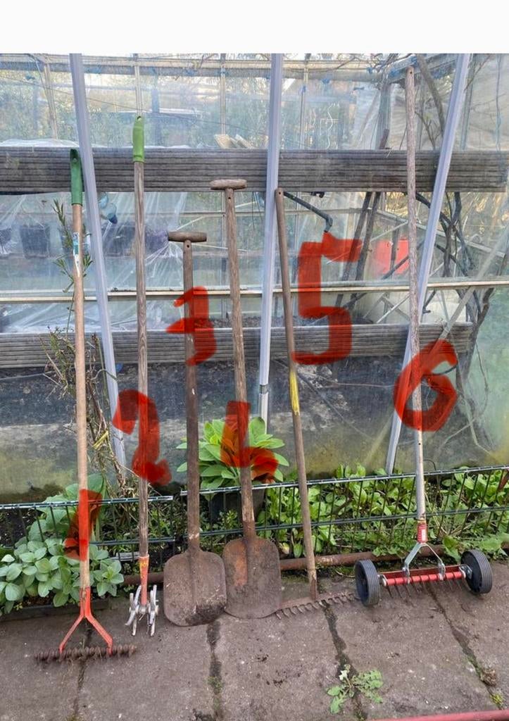 Tuıngereedschap 6 stuk  bijna gratis, Tuin en Terras, Ophalen of Verzenden, Zo goed als nieuw