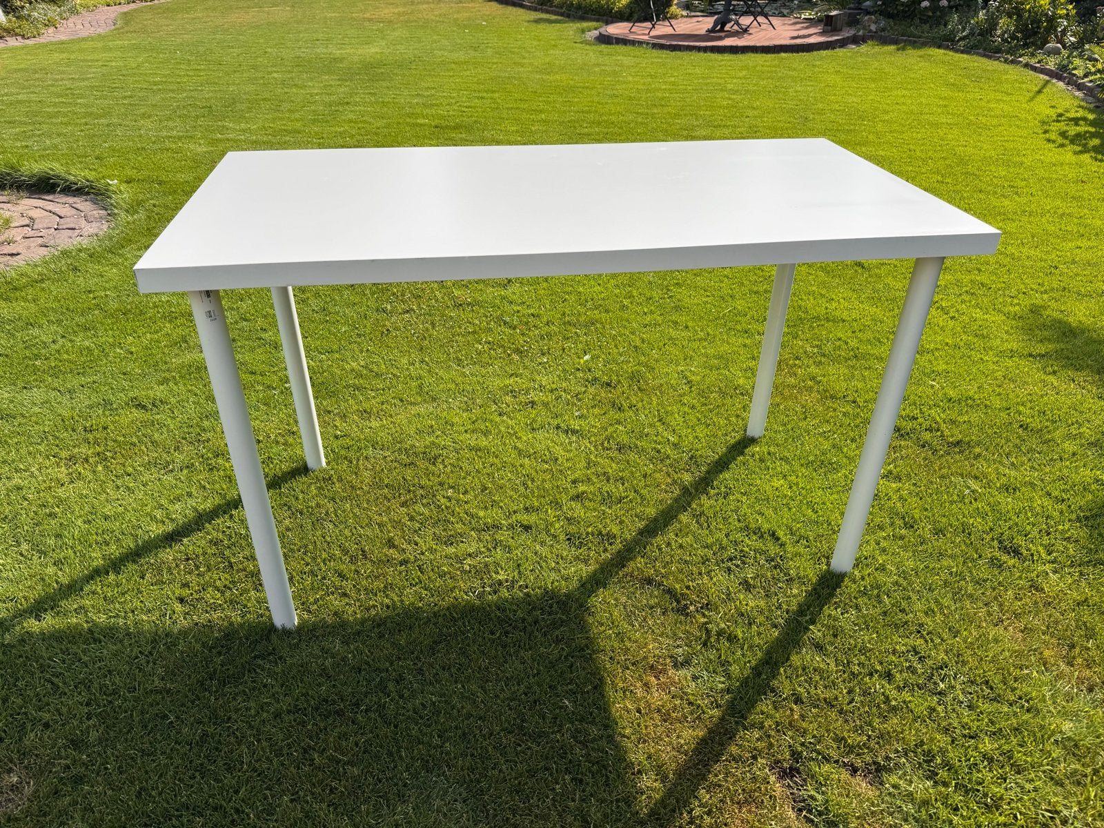 Witte keuken tafel, ook bruikbaar als bureau, Ophalen, Kunststof, 100 tot 150 cm, 50 tot 100 cm