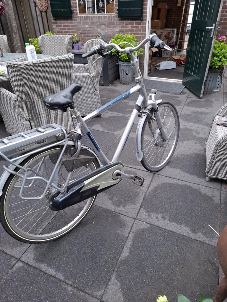 Sparta E-bike met defect beeldscherm en lader, Fietsen en Brommers, Elektrische fietsen, Gebruikt, Sparta, Minder dan 30 km per accu
