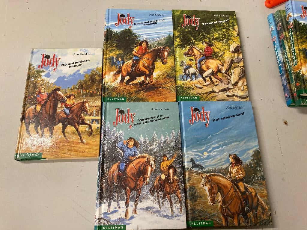T.K. nog 4 boeken van Jody door Ann Sheldon zie lijst, Ophalen of Verzenden, Gelezen, Ann Sheldon, Fictie algemeen