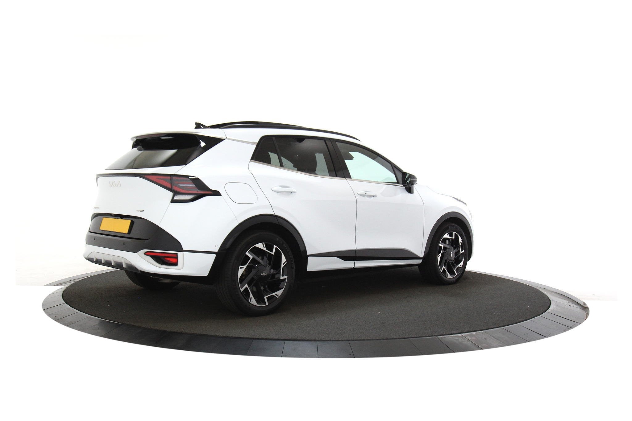 Kia Sportage 1.6 T-GDi 265ch PHEV GT-Line Premium BVA6 4x4, Automaat, Gebruikt, 0 kWh, Wit