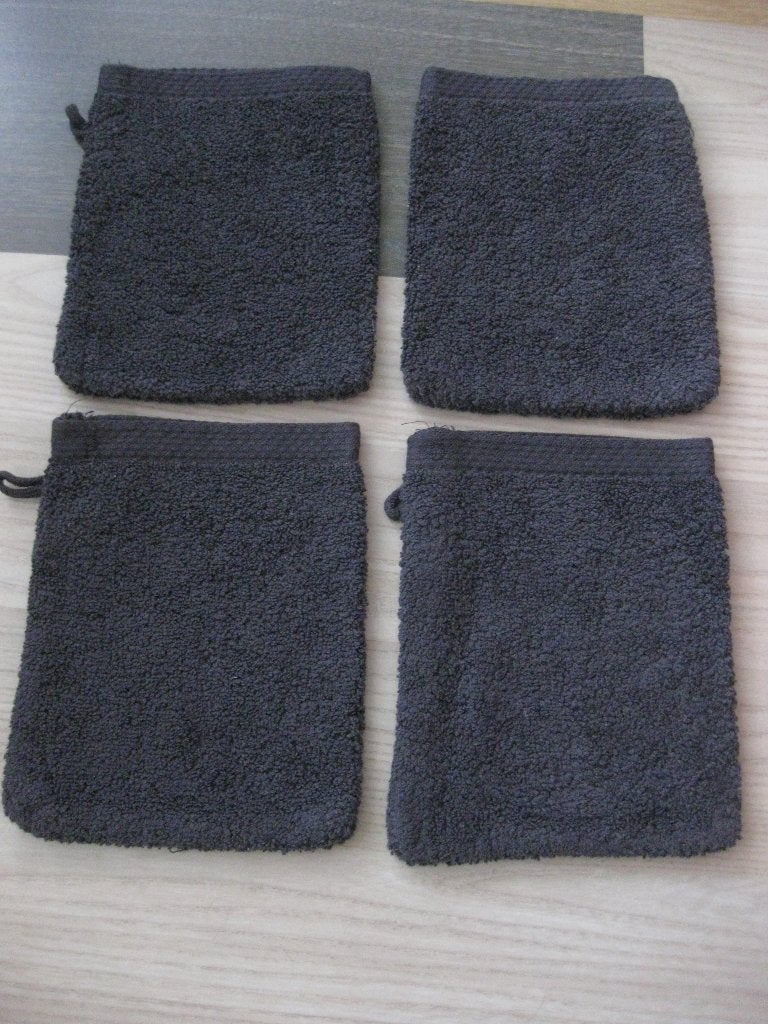 Nieuwe Cacharel washandjes - 4 stuks, antraciet, Verzenden, Overige merken, Handdoek, Nieuw